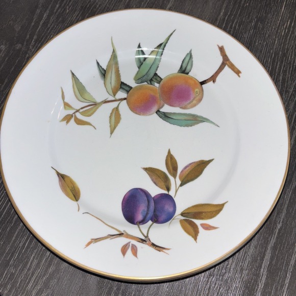 Royal Worcester Other - 10" dinner plates ~ Royal Worcester EVESHAM GOLD Set Of 3